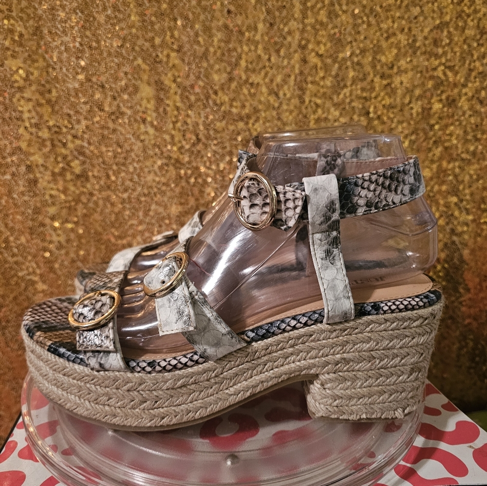 G NEW! Pool Day Heeled Sandal 👡 snakeskin multi color chic animal print - Picture 3 of 12